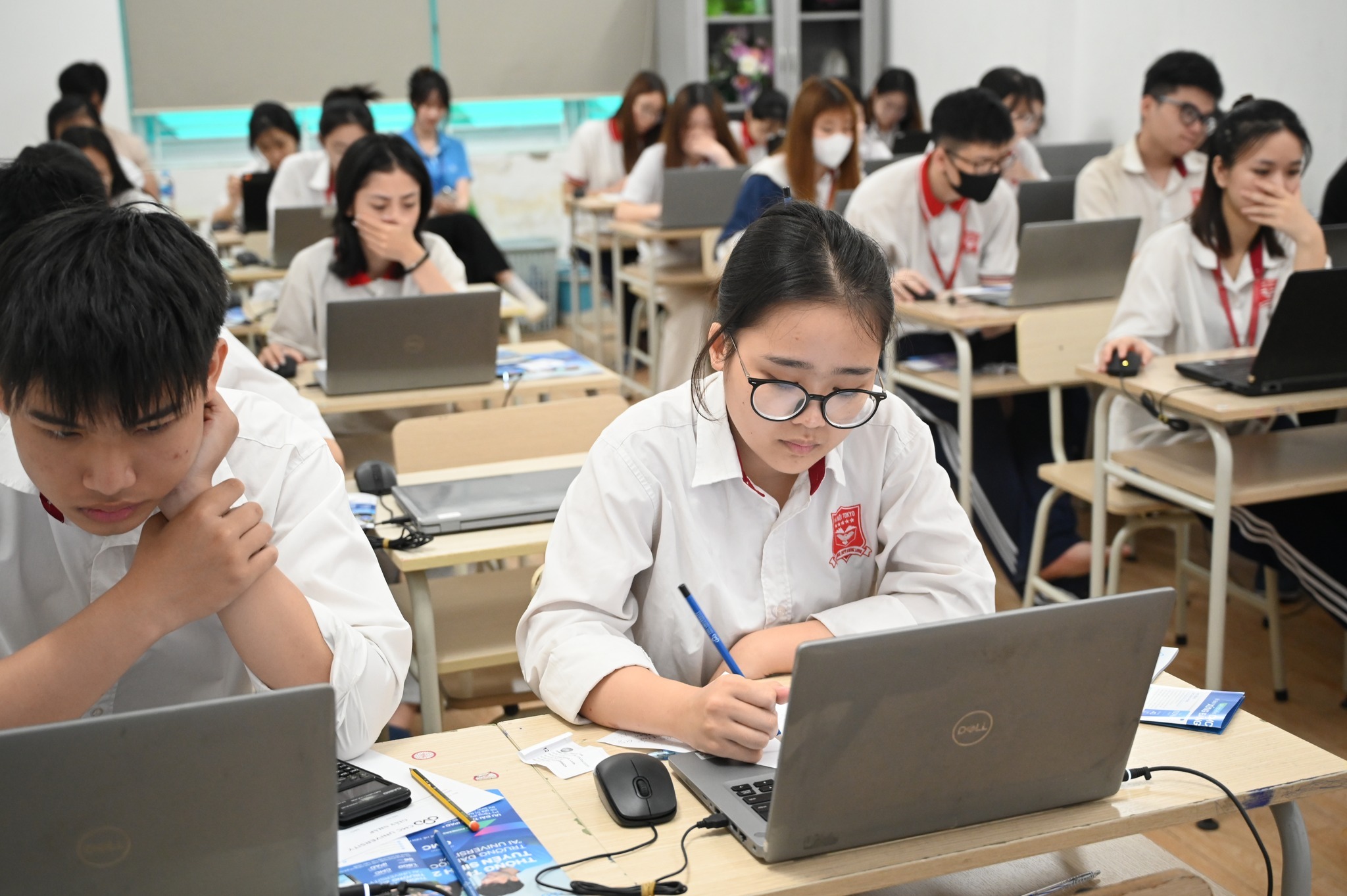 Trường Đại học CMC chính thức khởi động Kỳ thi CMC-TEST đợt 2 năm 2026 tại Trường THPT Hoàng Long