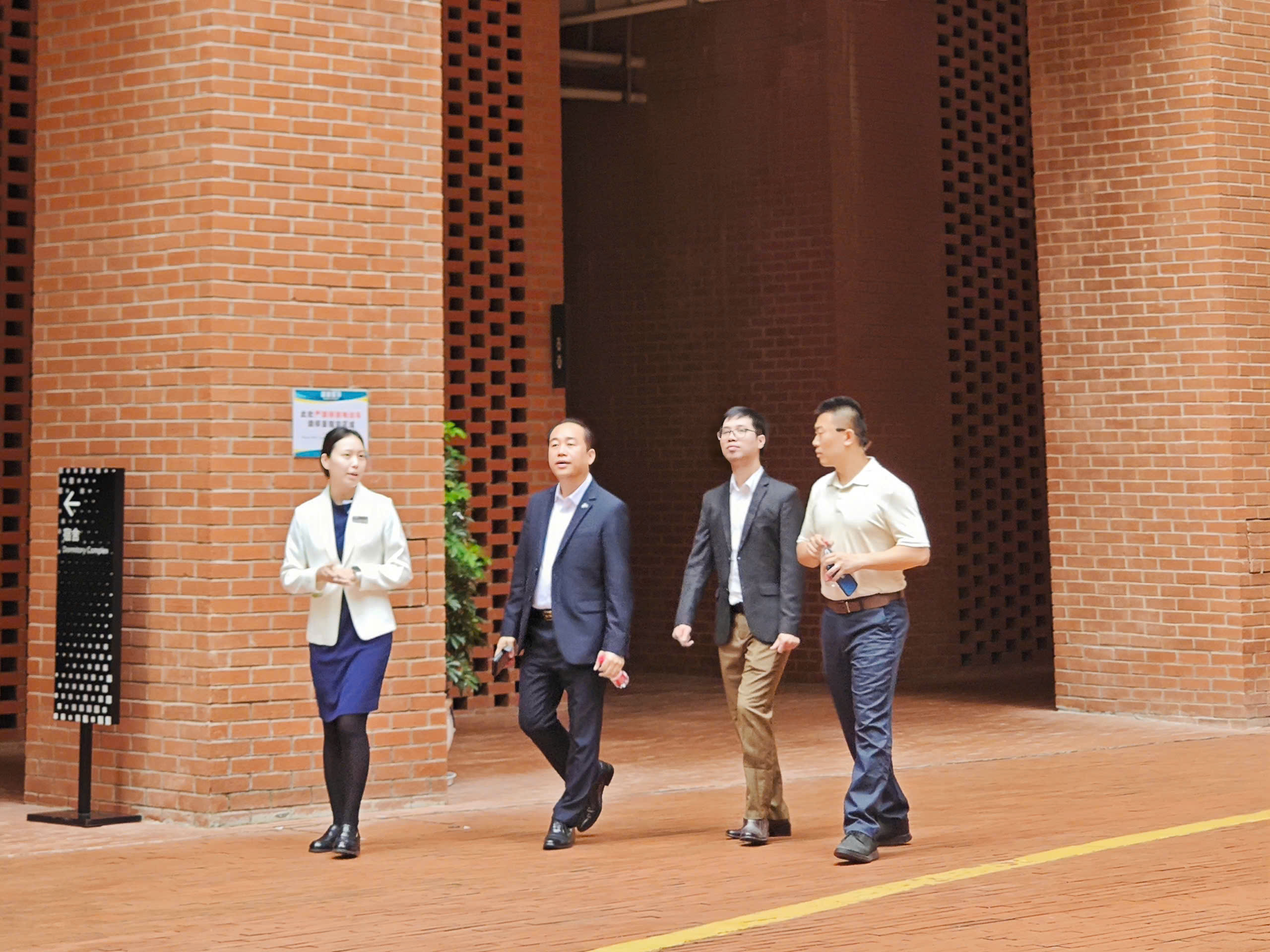 Trường Đại học CMC tăng cường kết nối và thúc đẩy hợp tác với với Đại học Thanh Hoa